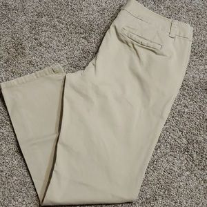Women’s Stylus Khaki Capris 4